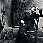 alfonso-herrera-percha-magazine-04.jpg