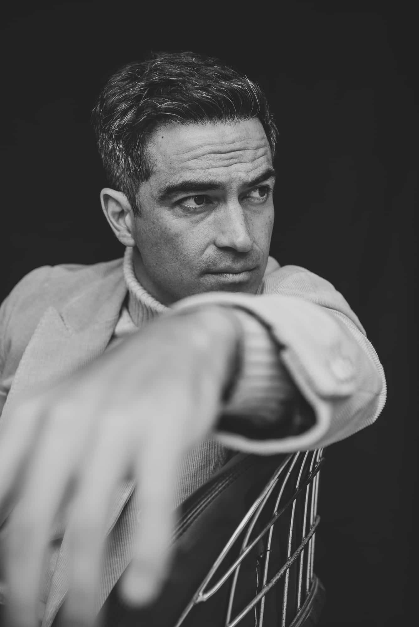 alfonso-herrera-reto-sterchi-2022-010.jpg