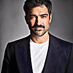 alfonso-herrera-lofficiel-2023-007~0.jpg